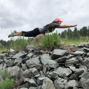 Meet your Posher, Holly